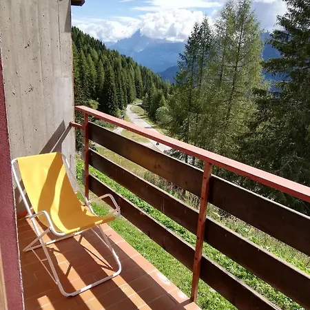 Tana Delle Marmotte Apartamento Falcade
